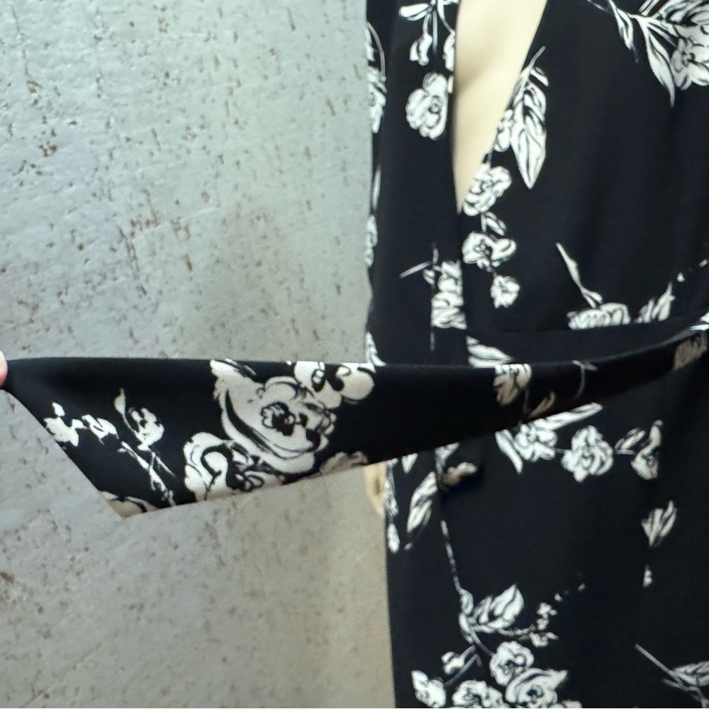 Jones Wear Black and White Asymmetrical Floral Wrap Dress - Picture 9 of 12